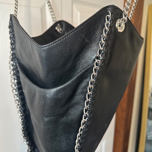 Michael Kors Chelsea Black Leather Chainlink Shoulder Bag - Picture 3 of 4